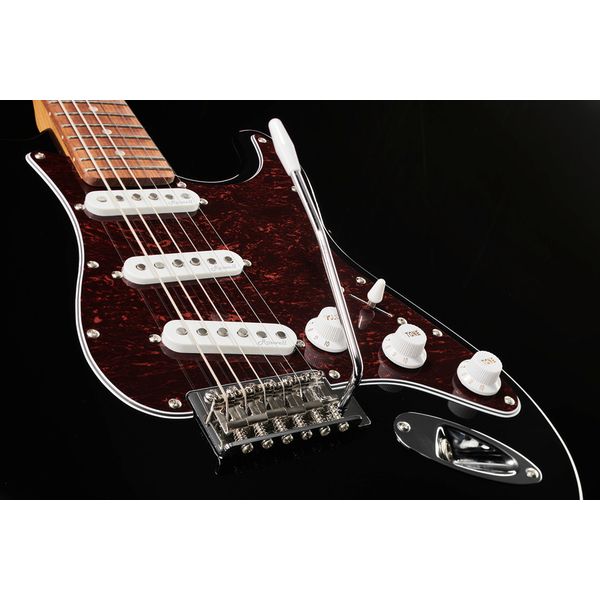 Harley Benton ST-62BK DNAFX AmP20 Set