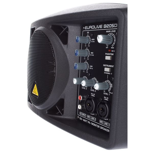 Behringer B205D Bag Bundle