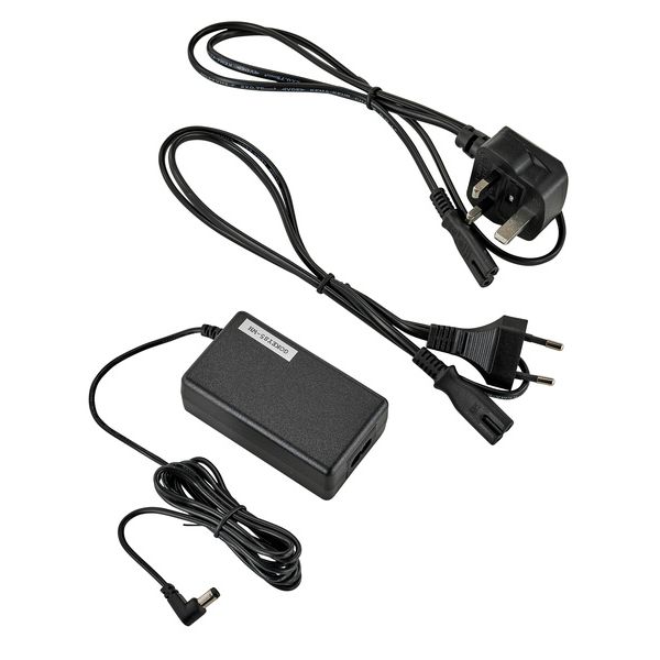 Roland GO:KEYS 5 WH Cover Bundle