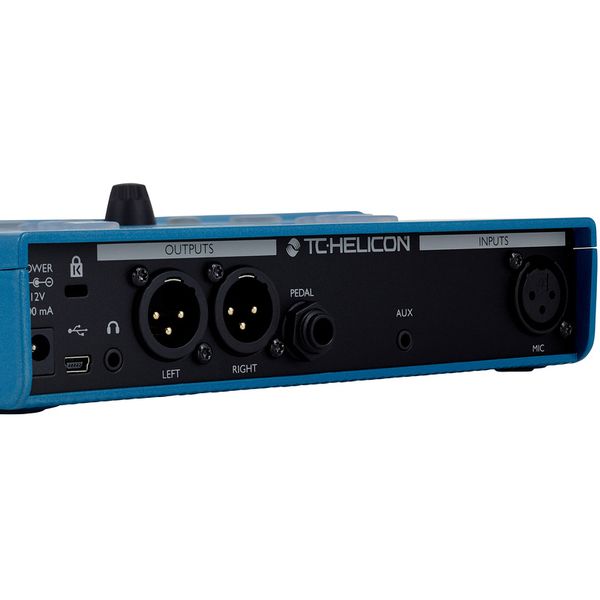 TC-Helicon VoiceLive Play Bag Bundle