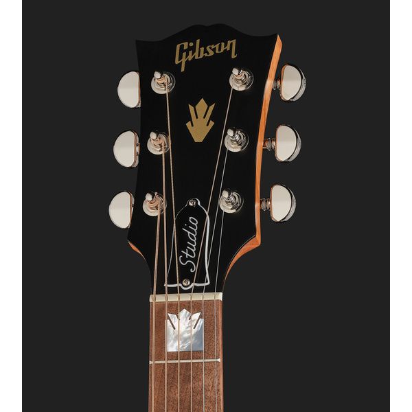 Gibson SJ-200 Studio Walnut SWB