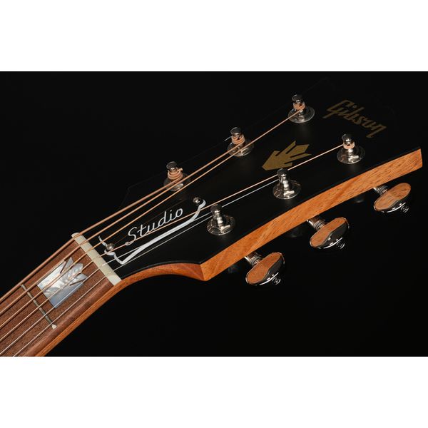 Gibson SJ-200 Studio Walnut SWB