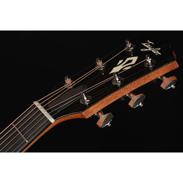 Taylor Gold Label 714e