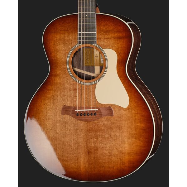 Taylor Gold Label 714e SB Cream