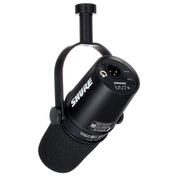 Shure MV7 Plus Broadcast Arm Bundle