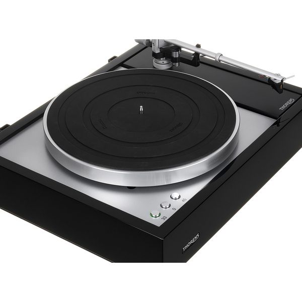 Thorens TD 1600 BLACK ON BLACK
