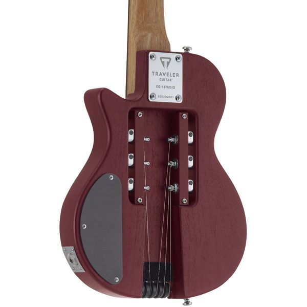 Traveler Guitar EG-1 Studio Red Satin