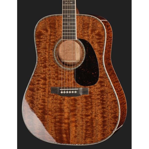 Martin Guitar Custom Shop D Quilted