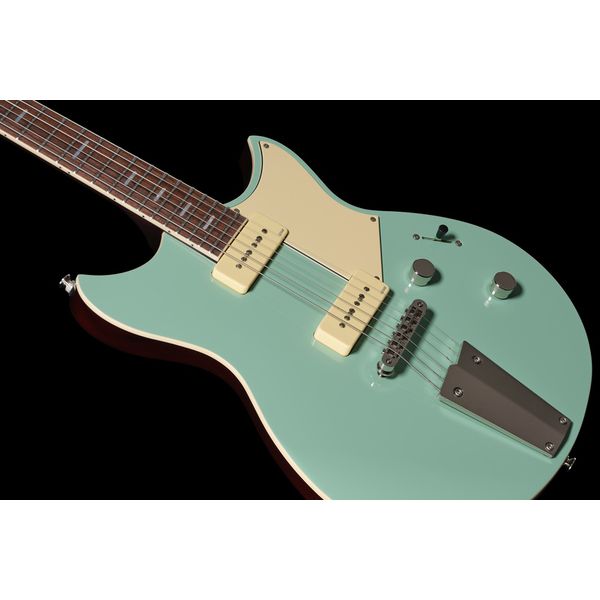 Yamaha Revstar RSS02T Sonic Blue