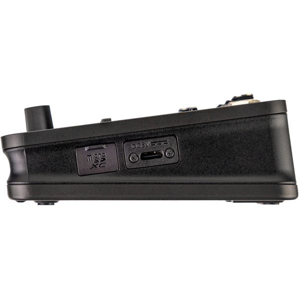 Zoom LiveTrak L6max