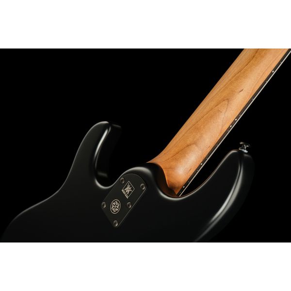 Music Man Dark Ray 5 Stealth Black