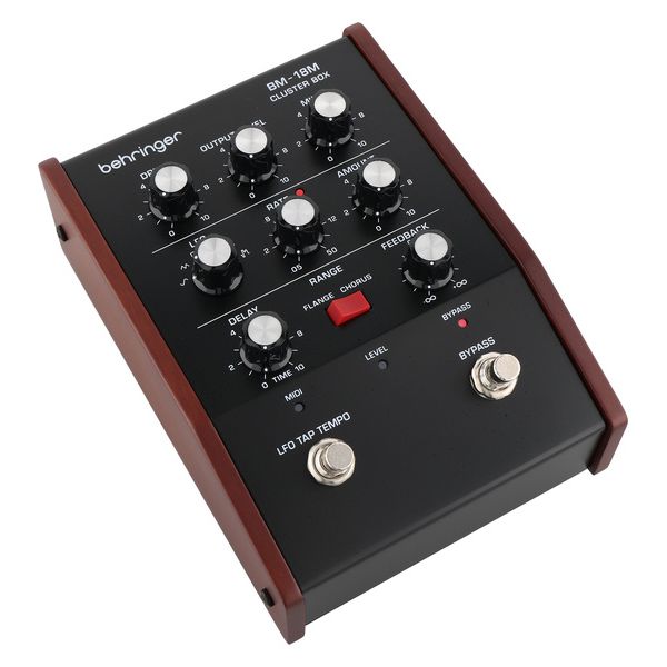 Behringer BM-18M Cluster Box