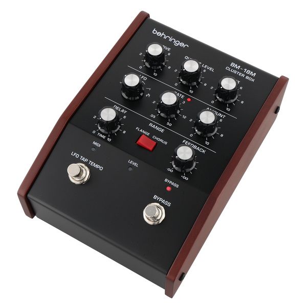Behringer BM-18M Cluster Box