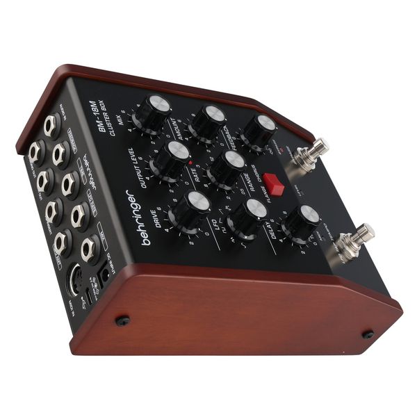 Behringer BM-18M Cluster Box