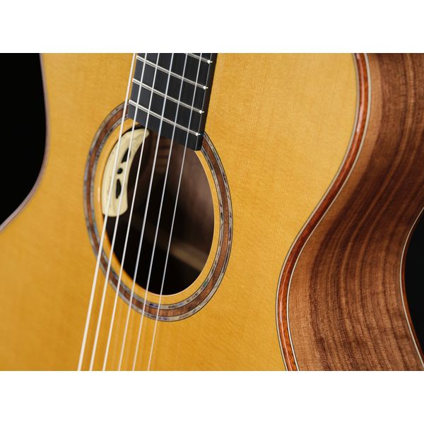 Lakewood A-25 Crossover Custom