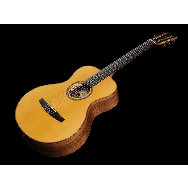 Lakewood A-25 Crossover Custom