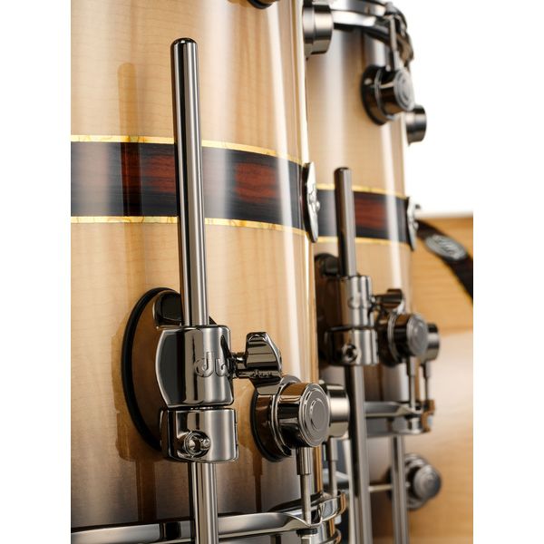 DW Exotic Candy Black Burst