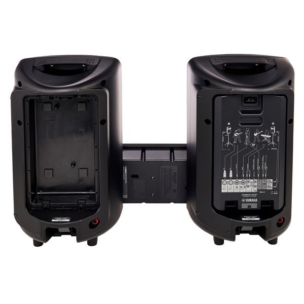 Yamaha Stagepas 400BT Cover Bundle