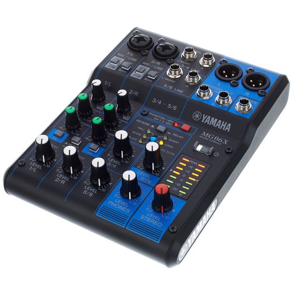 Yamaha MG06X Case Bundle