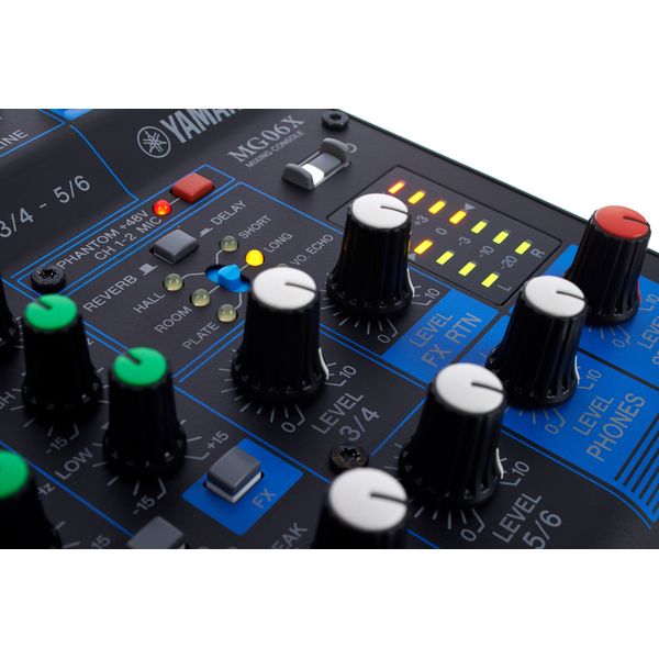 Yamaha MG06X Case Bundle