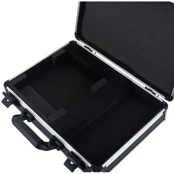 Yamaha MG06X Case Bundle