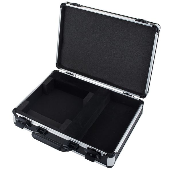 Yamaha MG06X Case Bundle