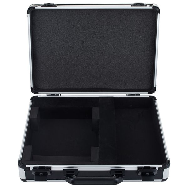 Yamaha MG06X Case Bundle