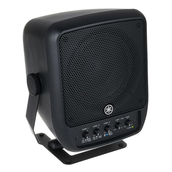Yamaha Stagepas 100 Case Bundle