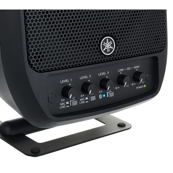 Yamaha Stagepas 100 Case Bundle