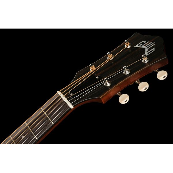 Guild M-40E NAT SP/MH W/C