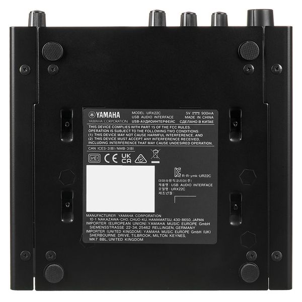 Yamaha URX22C