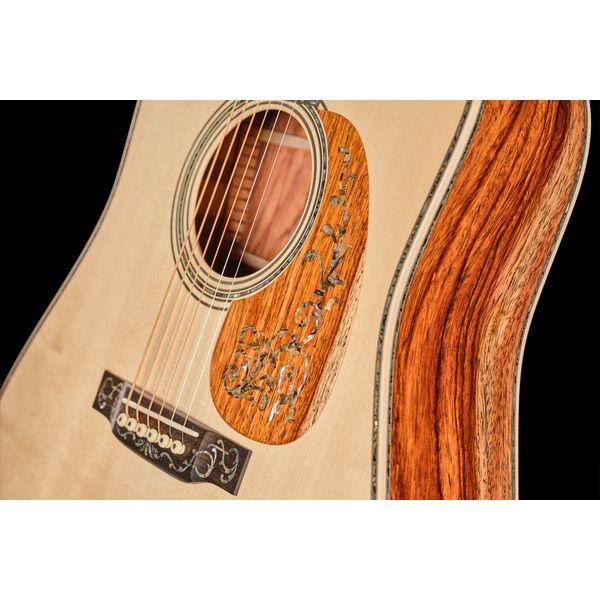Martin Guitar Custom Shop Tree Of Life