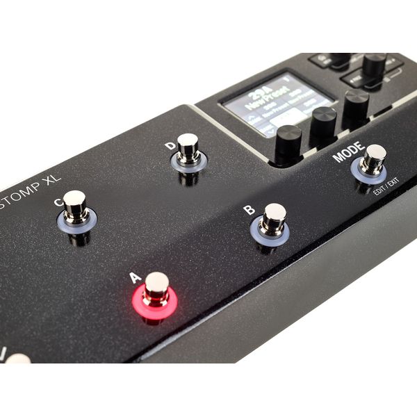 Line6 HX Stomp XL Bundle