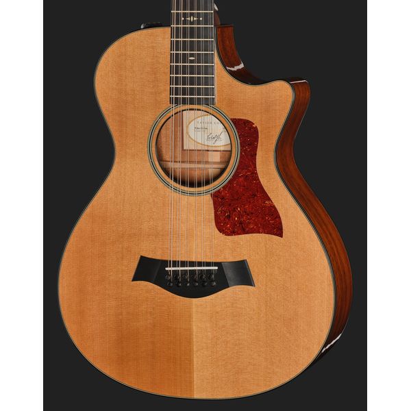 Taylor 552ce
