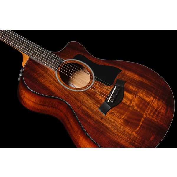 Taylor 222ce-K DLX
