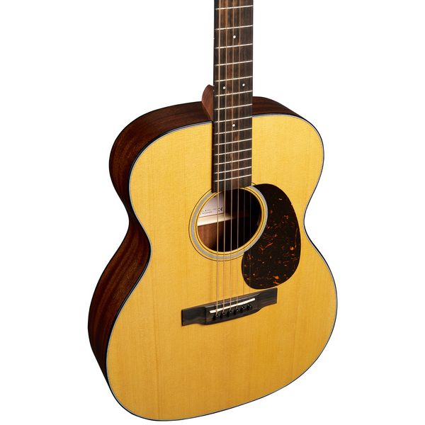 Martin Guitar 000-12E Retro Roadseries