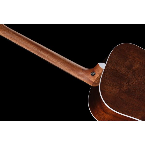 Martin Guitar D-13E Retro Walnut