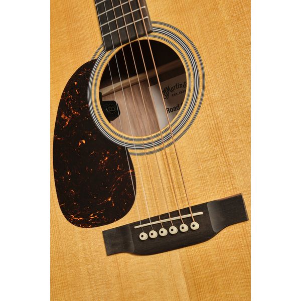 Martin Guitar D-13E Retro Walnut LH