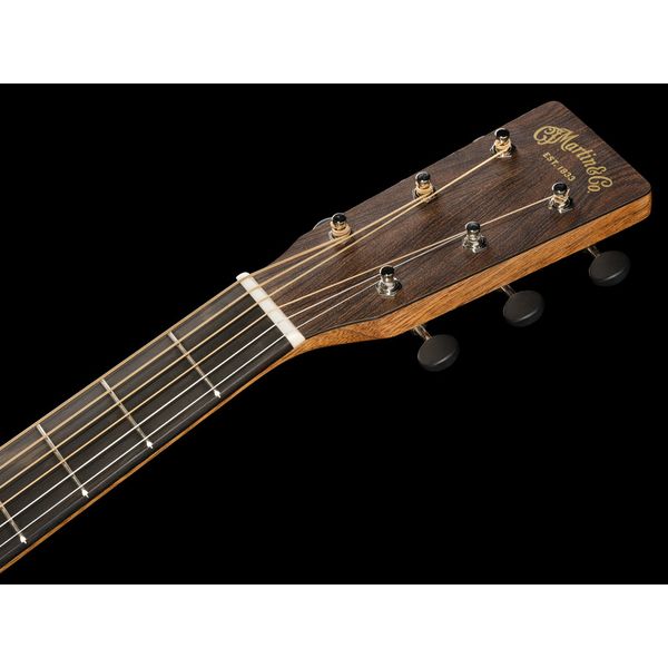 Martin Guitar 000-10E Retro Nat