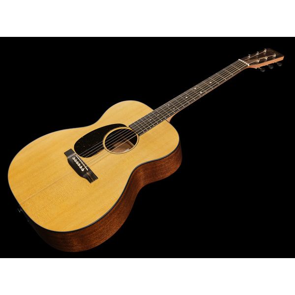 Martin Guitar 000-10E Retro Nat LH