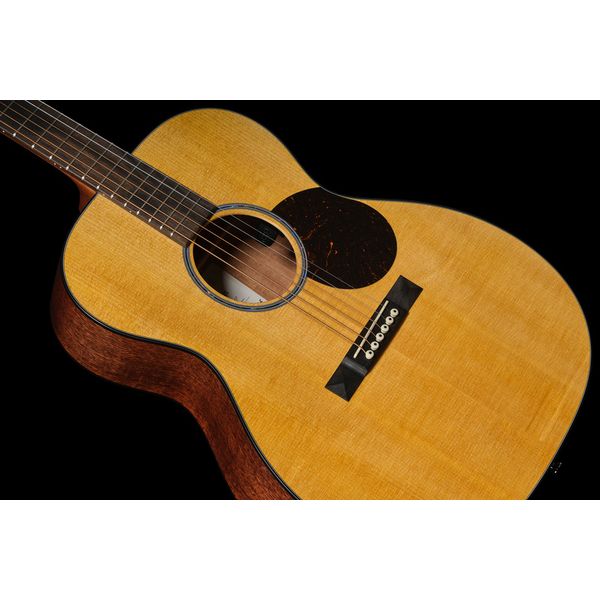 Martin Guitar 000-10E Shawn Mendes