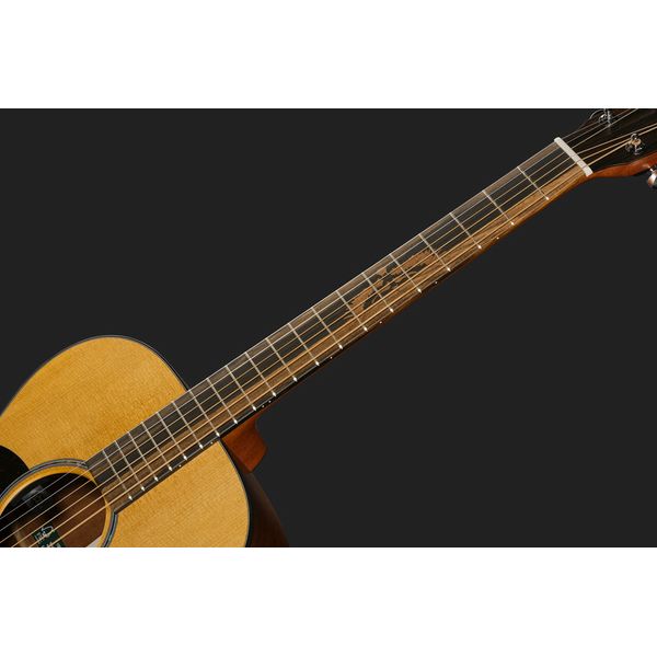 Martin Guitar 000-10E Shawn Mendes LH