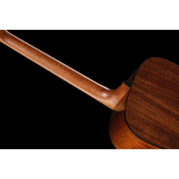 Martin Guitar D-18 Molly Tuttle LH