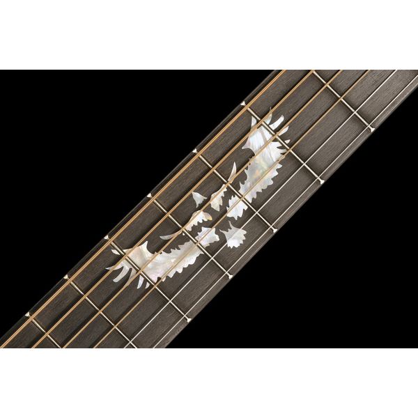 Martin Guitar 000-28 Shawn Mendes