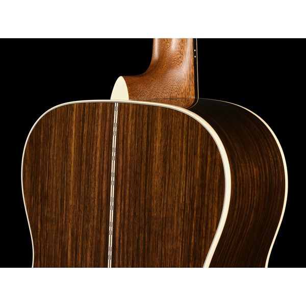 Martin Guitar 000-28 Shawn Mendes