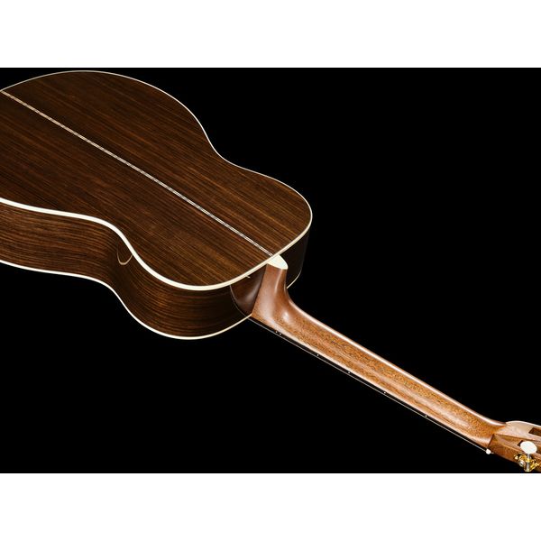 Martin Guitar 000-28 Shawn Mendes