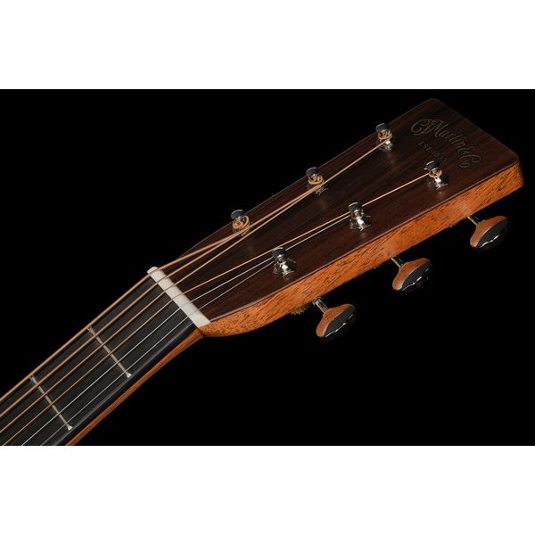 Martin Guitar Super HD-28