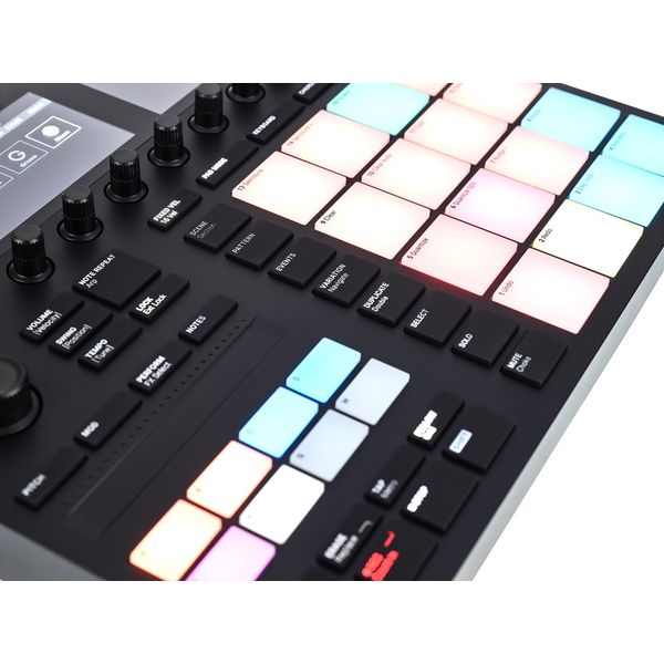 Native Instruments Maschine MK3 Black Bundle