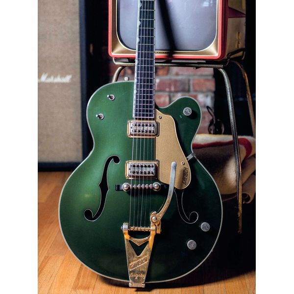 Octopus Publishing Group Legendary Guitars