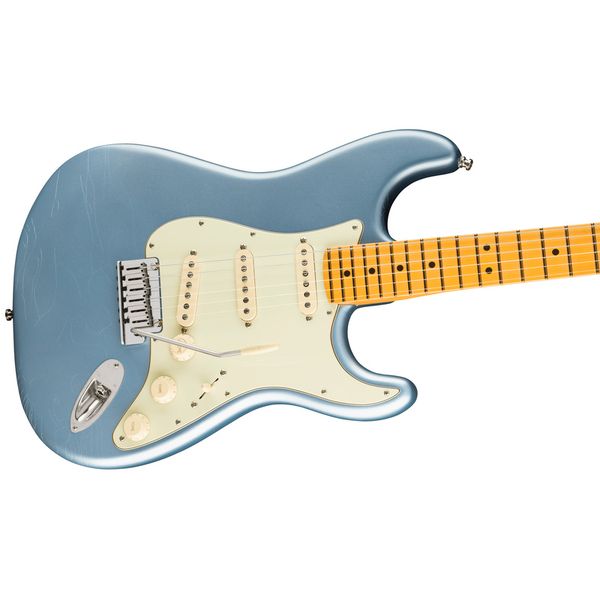 Fender Ultra Luxe 60s Strat MN IBM